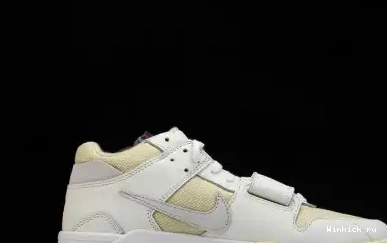 Cut The Travis x Scott Jordan Check 0611